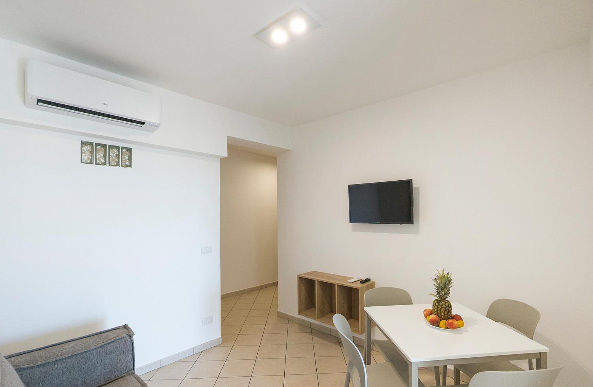 Magico Apartments - 450M Dalla Spiaggia Capo dʼOrlando Extérieur photo