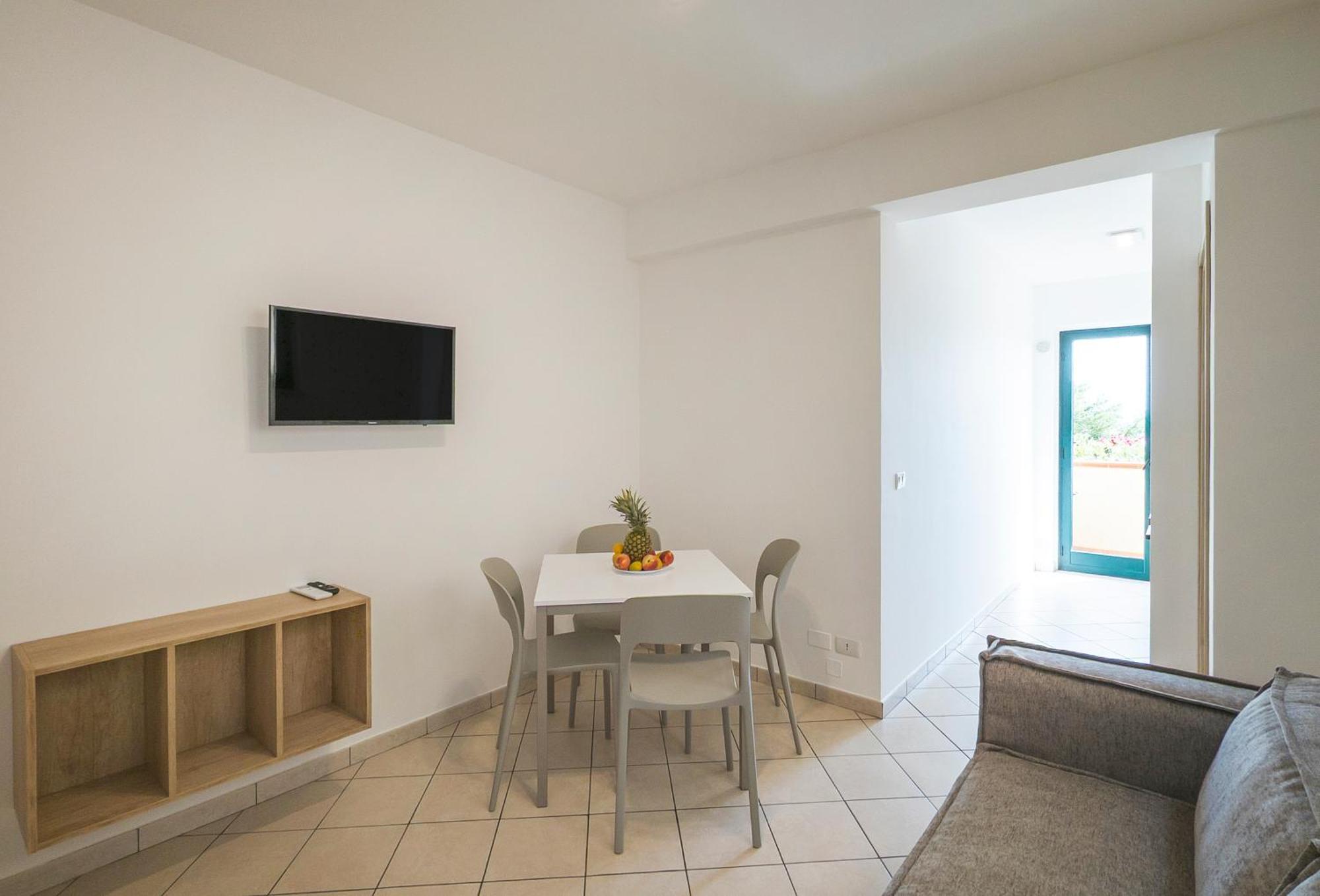 Magico Apartments - 450M Dalla Spiaggia Capo dʼOrlando Extérieur photo