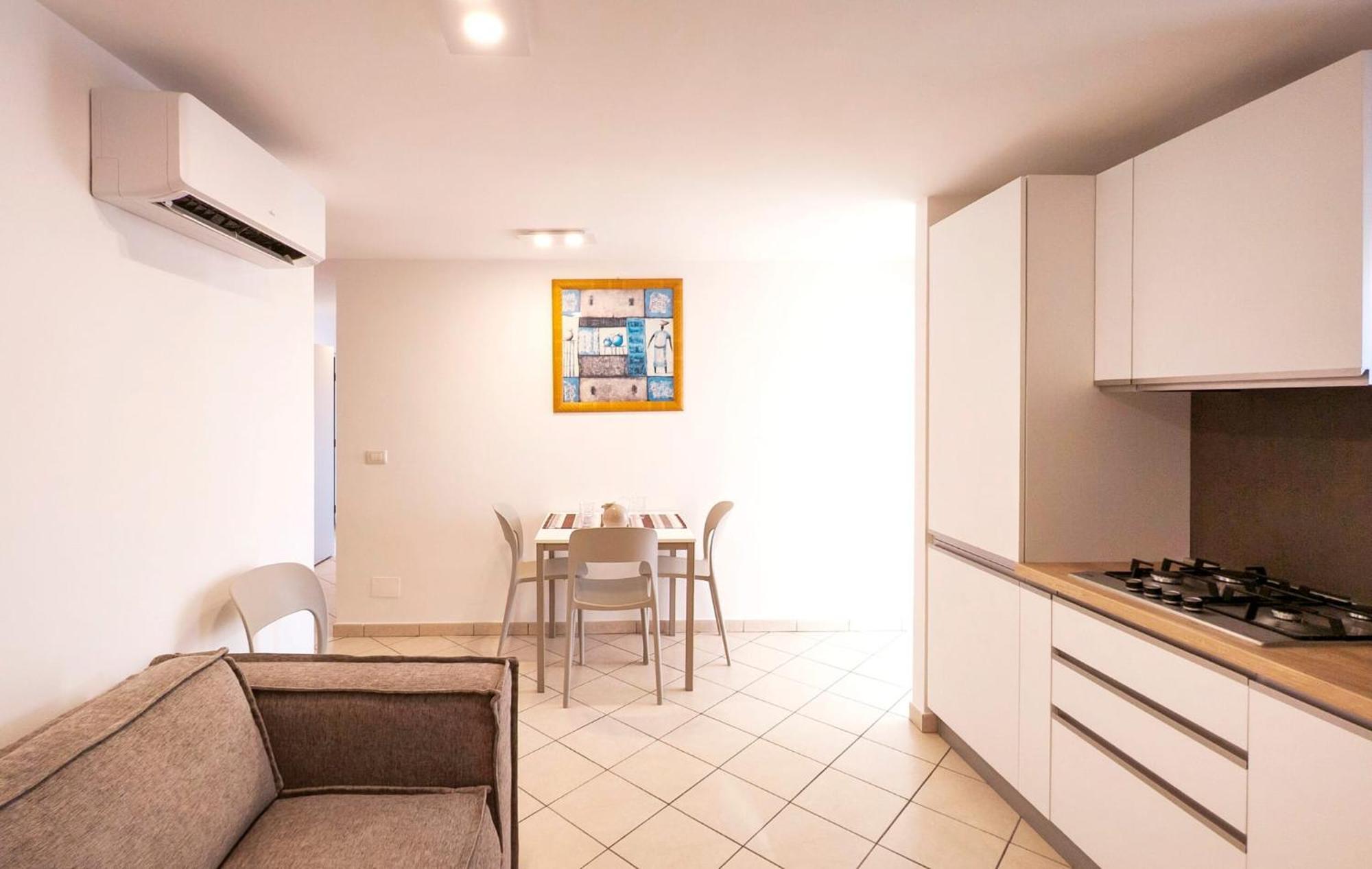 Magico Apartments - 450M Dalla Spiaggia Capo dʼOrlando Extérieur photo