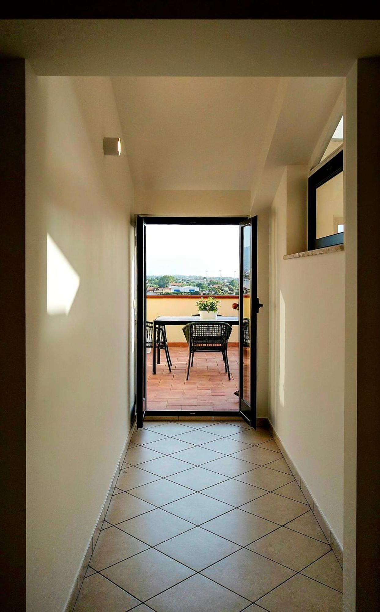 Magico Apartments - 450M Dalla Spiaggia Capo dʼOrlando Extérieur photo